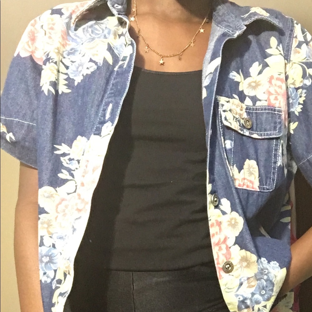 cute hawaiin button up